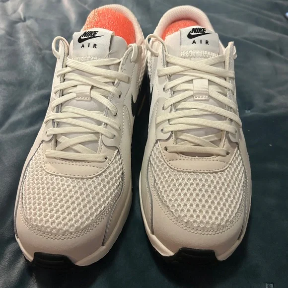 Nike Air Max - Picture 3 of 12